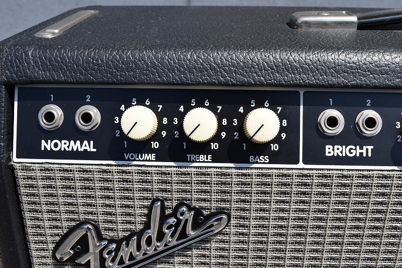 FENDER CUSTOM VIBROLUX REVERB ｜中古 山陽電子商会 第弐録音機材倉庫